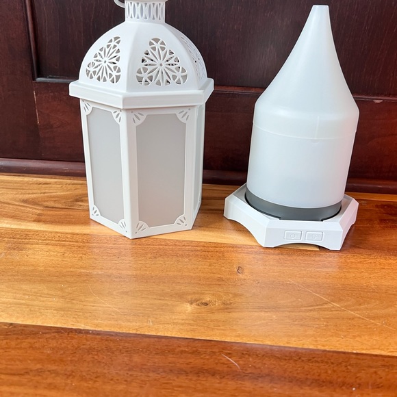 NIB Young Living Lantern Diffuser - Picture 4 of 7